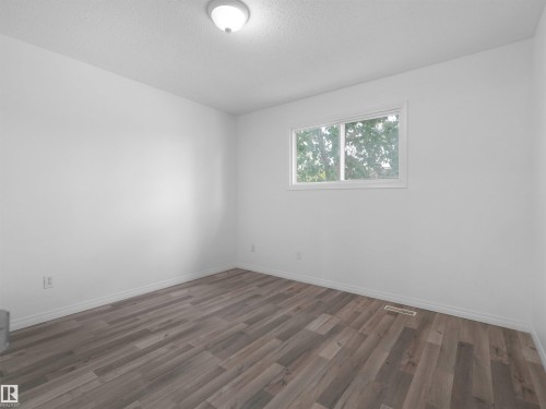 6346 180 Street, Edmonton, AB 