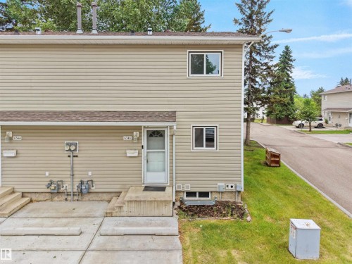 6346 180 Street, Edmonton, AB 