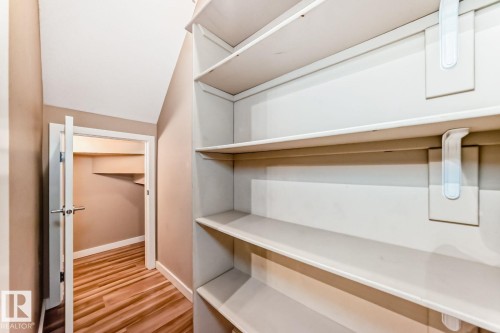 Built-in shelving with adjustable shelf brackets - 4 11917 103 Street, Edmonton, AB 