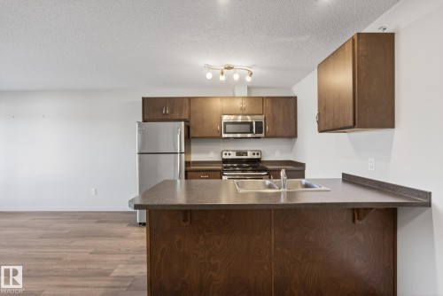 405 7711 71 Street, Edmonton, AB 