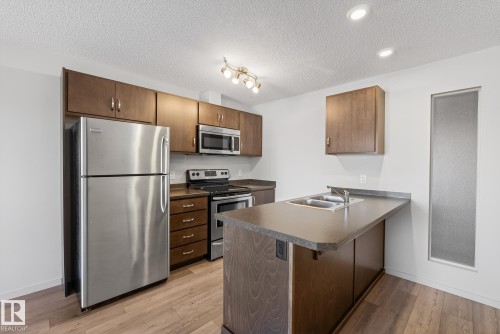 405 7711 71 Street, Edmonton, AB 
