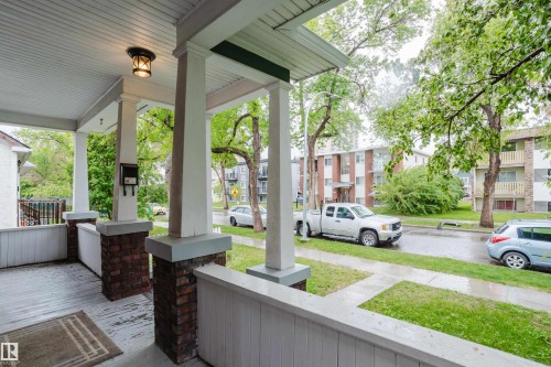 9929 88 Avenue, Edmonton, AB 