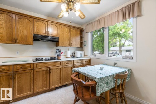 29 Greenview Crescent, St. Albert, AB 