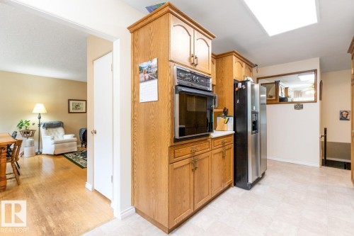 29 Greenview Crescent, St. Albert, AB 