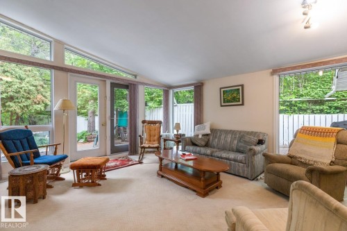 29 Greenview Crescent, St. Albert, AB 