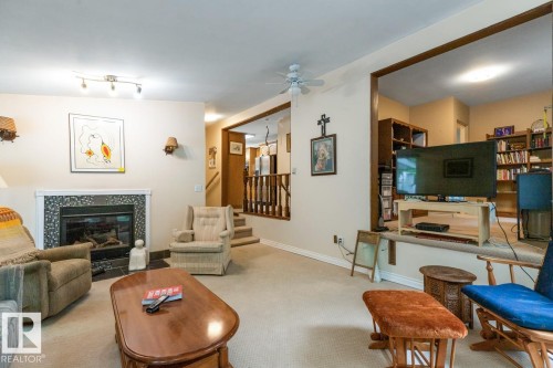 29 Greenview Crescent, St. Albert, AB 