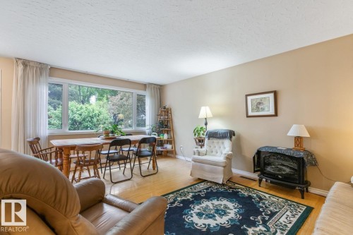 29 Greenview Crescent, St. Albert, AB 