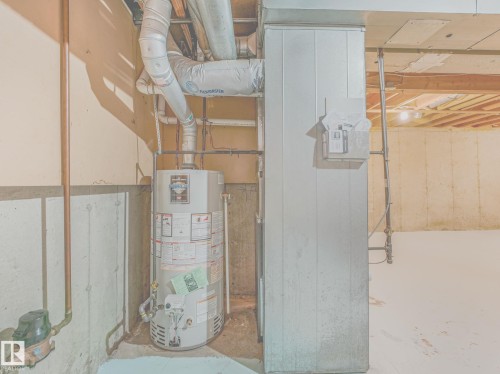 Hi-efficient furnace and newer hot water tank. - 17108 100 Street, Edmonton, AB 