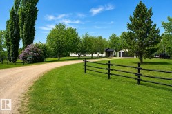 2508 TWP ROAD 513 Rural Parkland County, AB T7Y 3H8