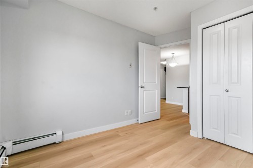 208 107 Watt Common, Edmonton, AB - Indoor Photo Showing Other Room