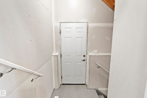 20731 24 Avenue, Edmonton, AB 