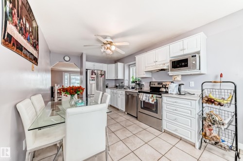 8317 160A Avenue, Edmonton, AB 
