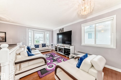 8317 160A Avenue, Edmonton, AB 