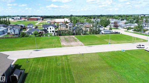 22 Monterey Estates, Wetaskiwin, AB 