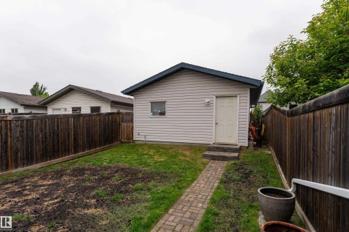 Detached double garage - 5964 South Terwillegar Boulevard, Edmonton, AB 
