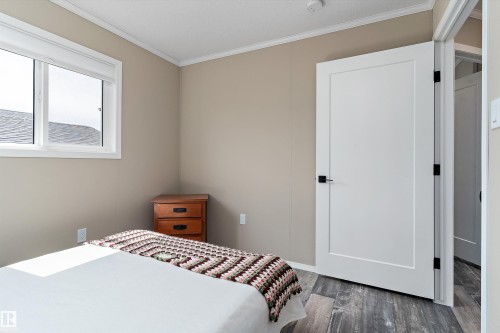 86 Meadowview Road, Morinville, AB - Indoor Photo Showing Bedroom