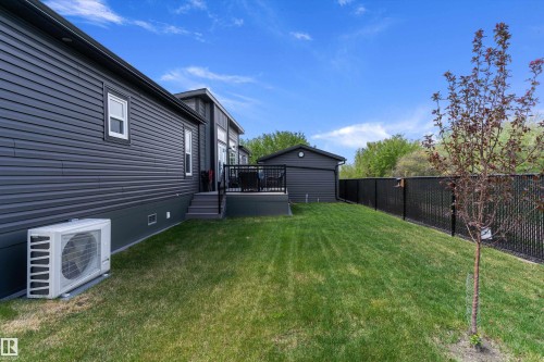 86 Meadowview Road, Morinville, AB - Outdoor With Exterior