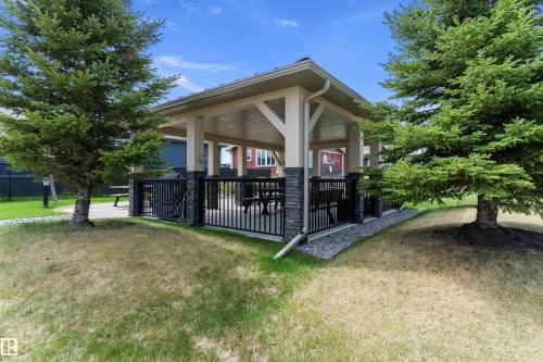 86 Meadowview Road, Morinville, AB - Outdoor