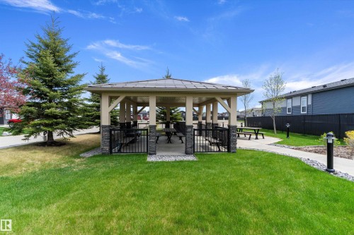 86 Meadowview Road, Morinville, AB - Outdoor