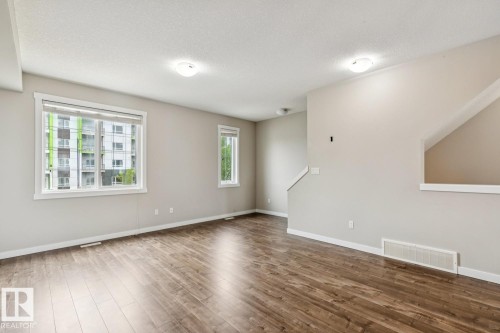 739 Allard Boulevard, Edmonton, AB 