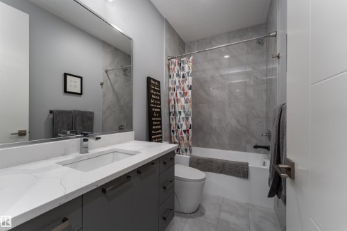 18 Kiwyck Link, Spruce Grove, AB 