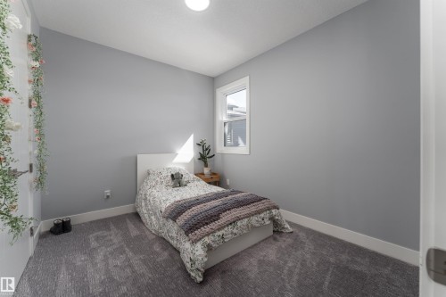 18 Kiwyck Link, Spruce Grove, AB 