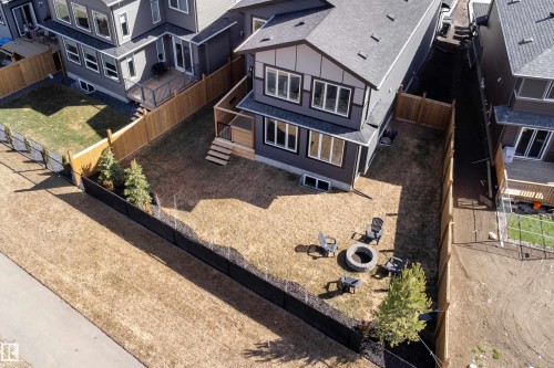 18 Kiwyck Link, Spruce Grove, AB 