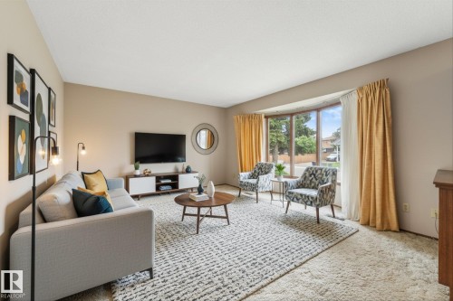 11008 162A Avenue, Edmonton, AB 