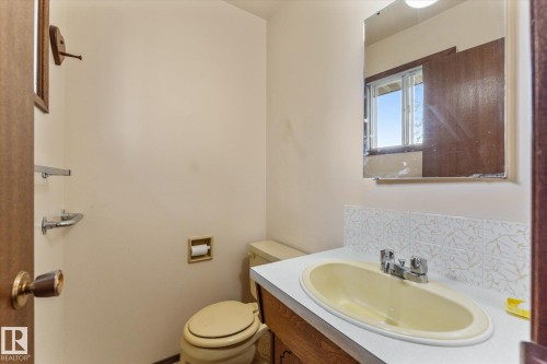 11008 162A Avenue, Edmonton, AB 