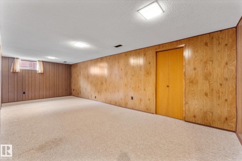 11008 162A Avenue, Edmonton, AB 