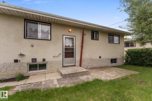 11008 162A Avenue, Edmonton, AB 