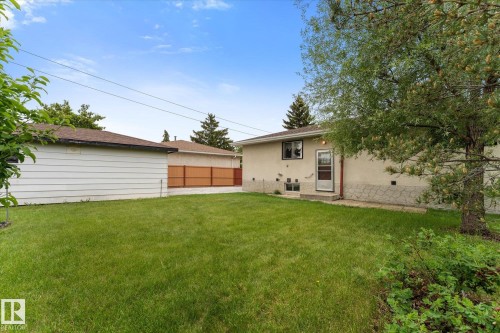 11008 162A Avenue, Edmonton, AB 