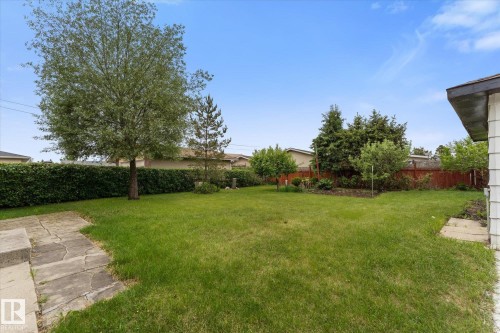 11008 162A Avenue, Edmonton, AB 