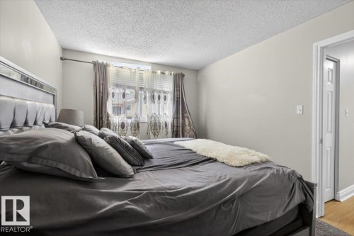 11940 152B Avenue, Edmonton, AB 