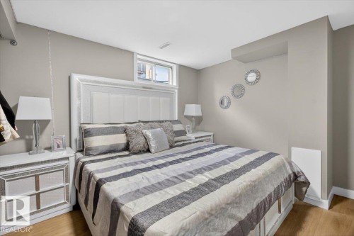 11940 152B Avenue, Edmonton, AB 