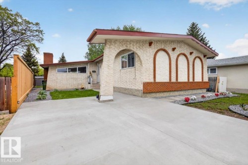 11940 152B Avenue, Edmonton, AB 