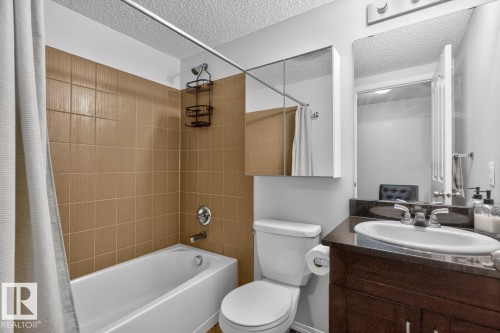 414 1060 Mcconachie Boulevard, Edmonton, AB - Indoor Photo Showing Bathroom
