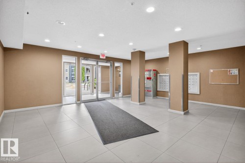 414 1060 Mcconachie Boulevard, Edmonton, AB - Indoor Photo Showing Other Room