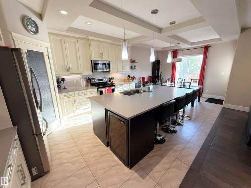 23 Dillworth Crescent, Spruce Grove, AB 