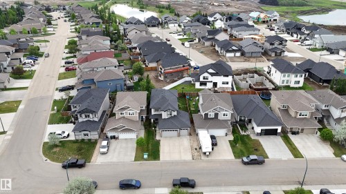 23 Dillworth Crescent, Spruce Grove, AB 