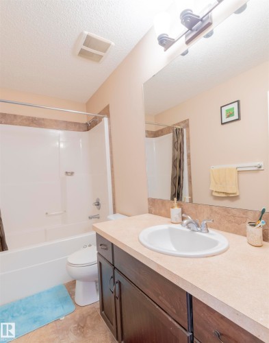 1840 56 Street, Edmonton, AB 