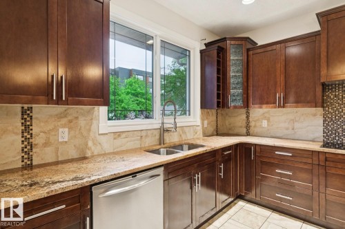 9320 81 Avenue, Edmonton, AB 