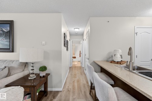 2402 7343 South Terwillegar Drive, Edmonton, AB 