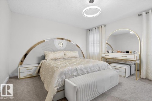 15736 133 Street, Edmonton, AB 