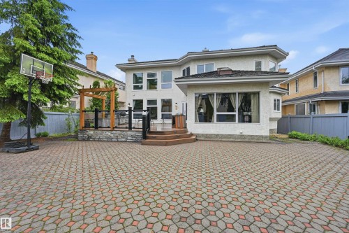 420 Osborne Crescent, Edmonton, AB 