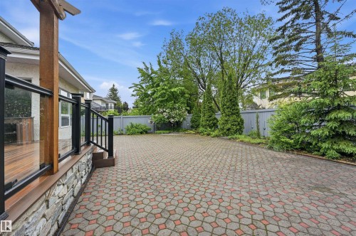 420 Osborne Crescent, Edmonton, AB 