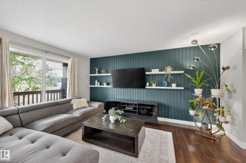 2619 12 Street, Edmonton, AB 