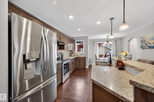 2619 12 Street, Edmonton, AB 