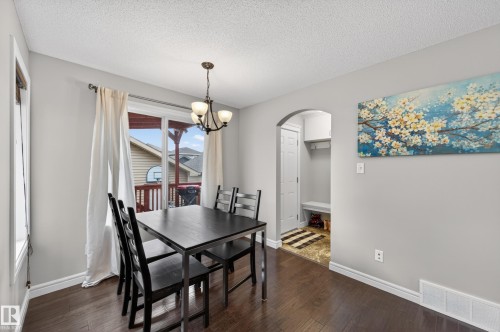 2619 12 Street, Edmonton, AB 