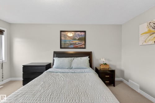 2619 12 Street, Edmonton, AB 
